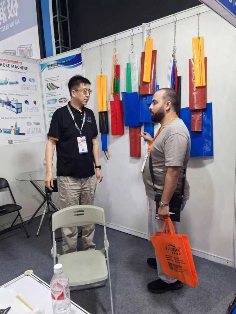 Goldsione PVC Hose at Yiwu International Hardware & Electrical Appliances Fair